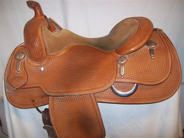Used Saddle:- Image Number:0